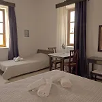 Polas Residencies Apartmanhotel 3*