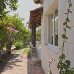 Polas Residencies Apartmanhotel 3*