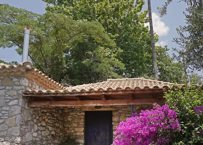 Polas Residencies 3* Kalamata