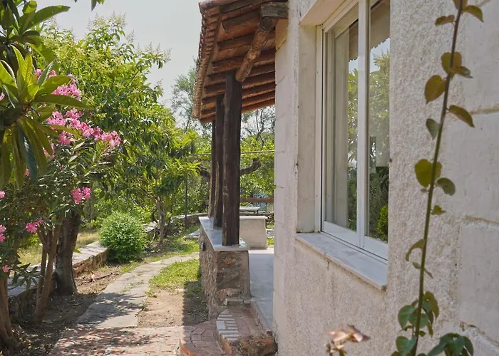 Polas Residencies Aparthotel 3*